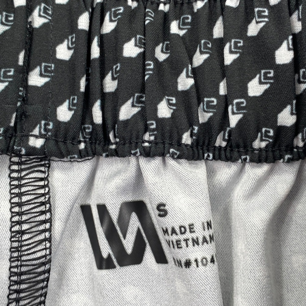 VRST Mens 6" Resort Short Pure Black Print Relaxed Fit Performance MAX251107PB S - Picture 6 of 10